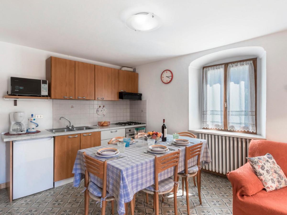 Corte Faliva Brenzone sul Garda Esterno foto