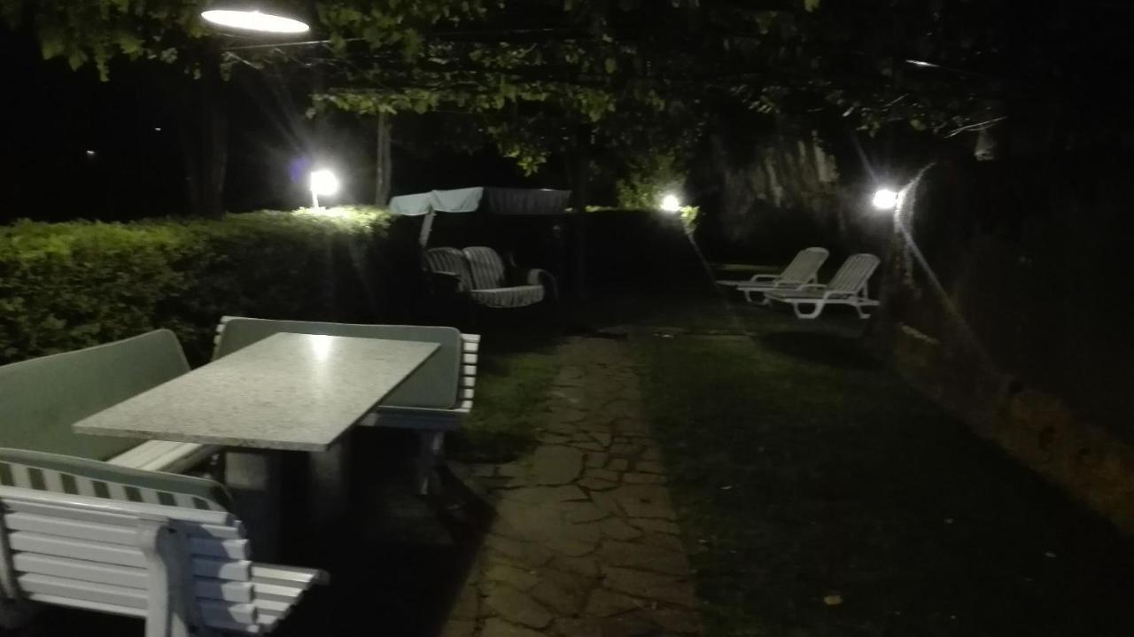 Corte Faliva Brenzone sul Garda Esterno foto