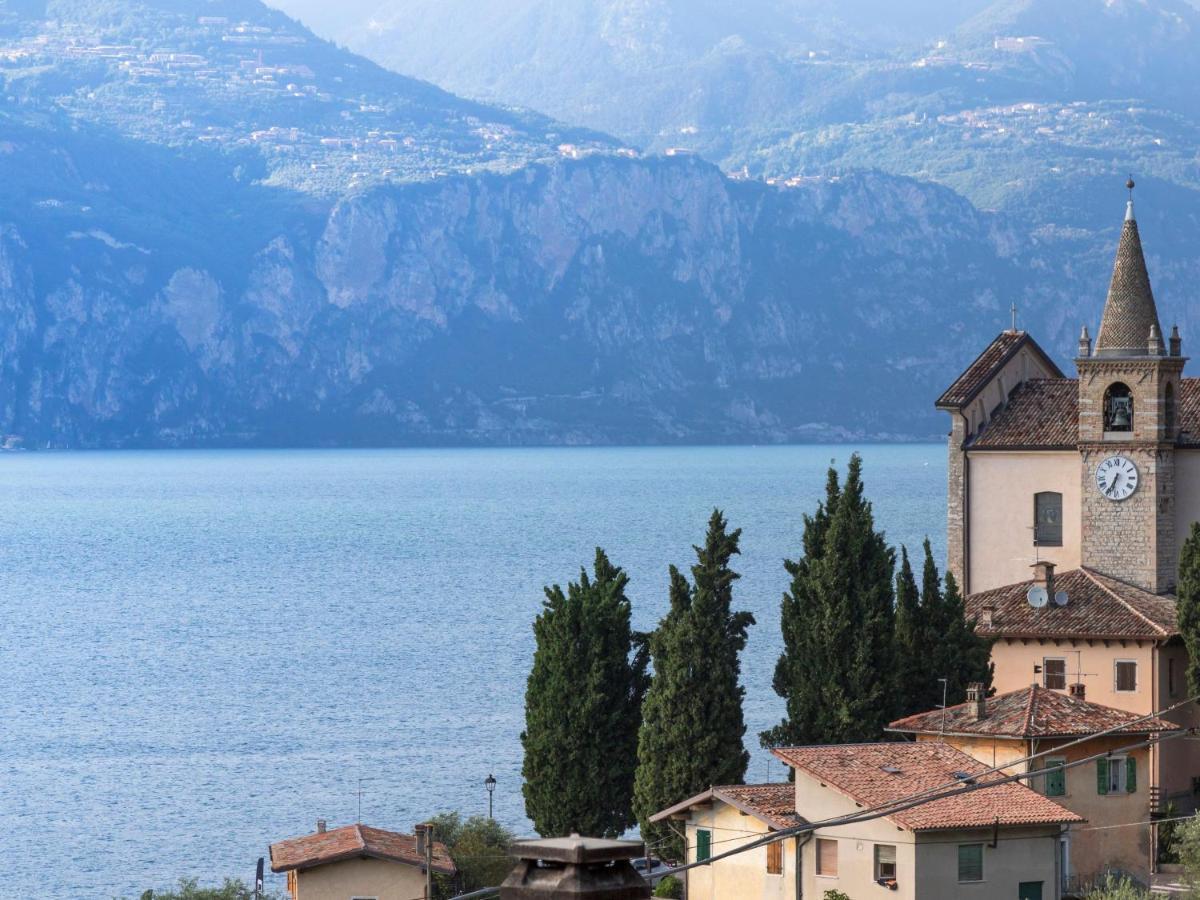 Corte Faliva Brenzone sul Garda Esterno foto