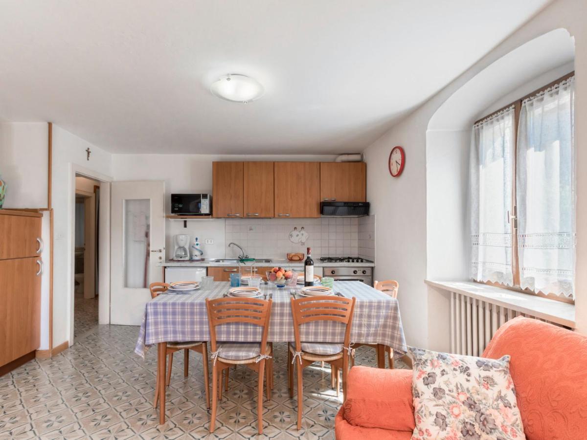 Corte Faliva Brenzone sul Garda Esterno foto