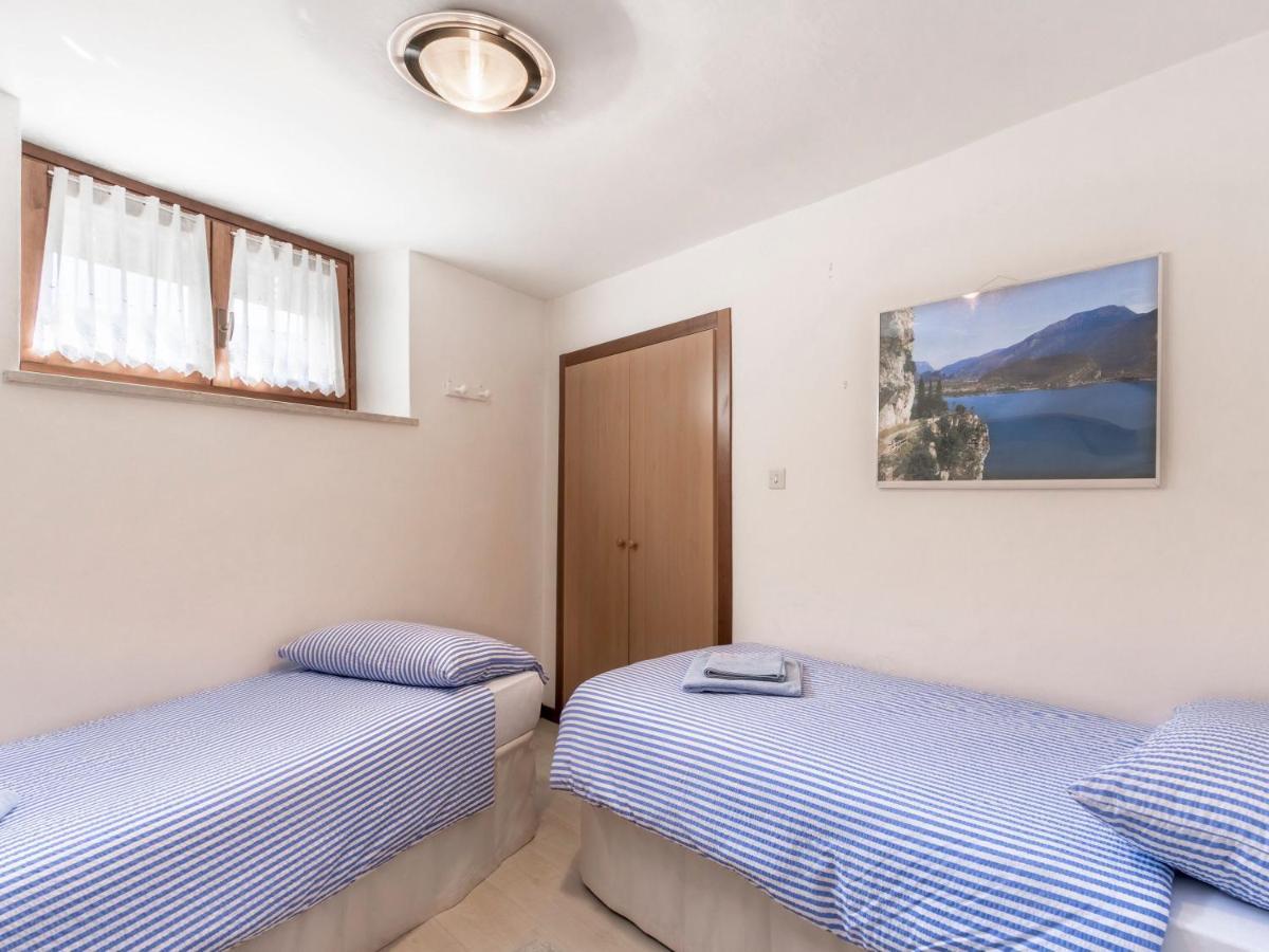 Corte Faliva Brenzone sul Garda Esterno foto