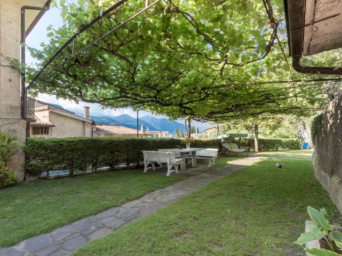 Corte Faliva Brenzone sul Garda Esterno foto